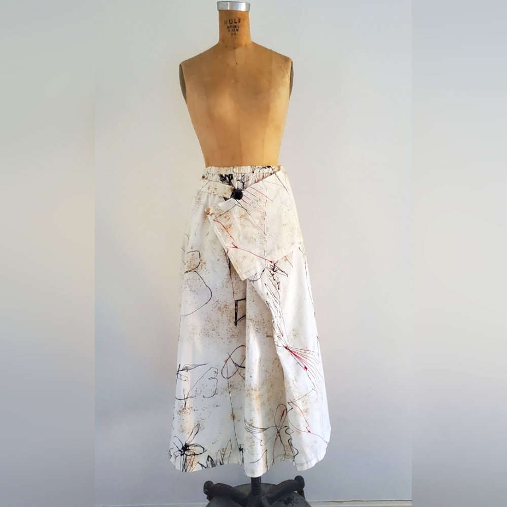 ISCHIKO Maxi skirt, size 6, white with red & black abstract drawings